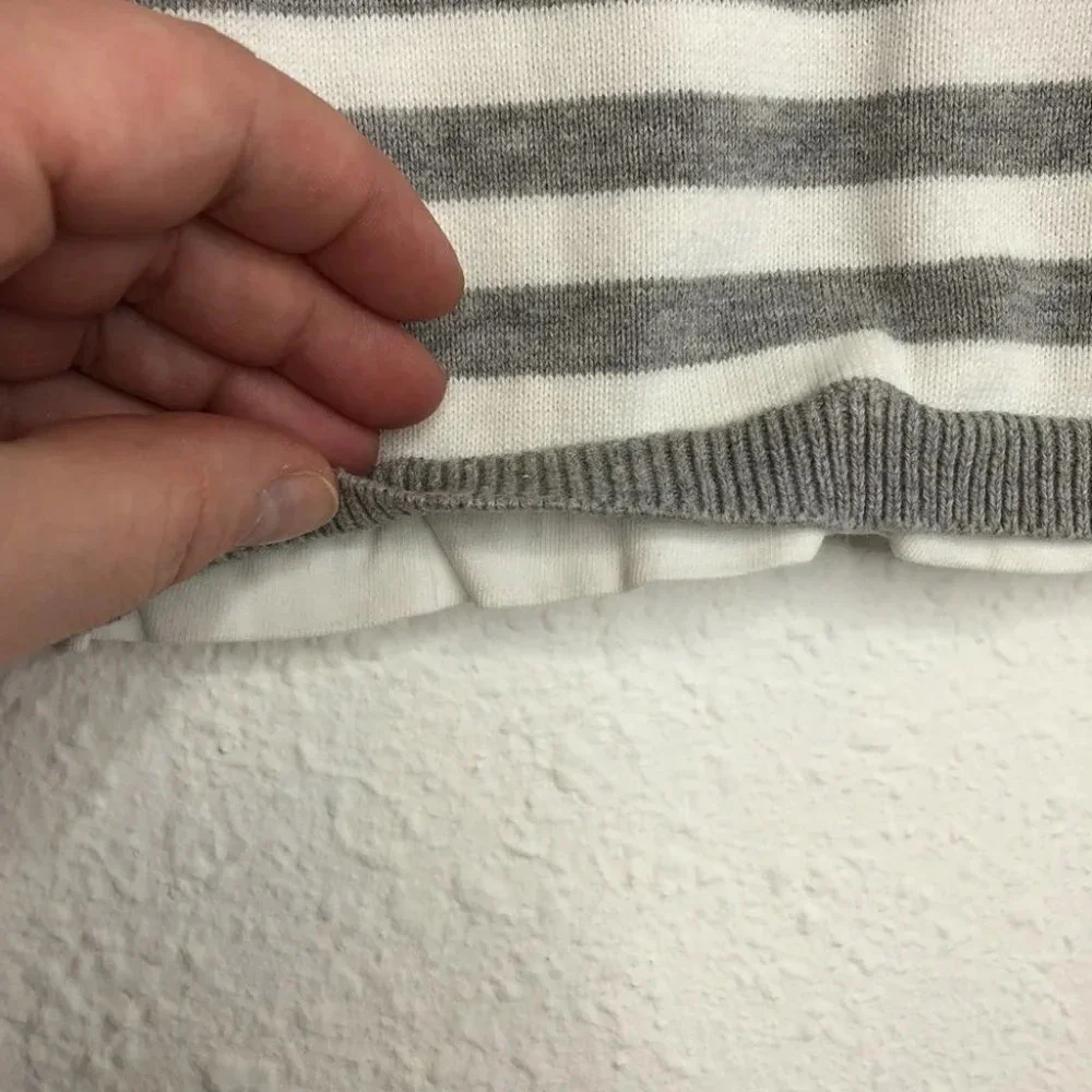 Zara Kids sweater gray stripe with t-shirt hem 3-4 years‎
